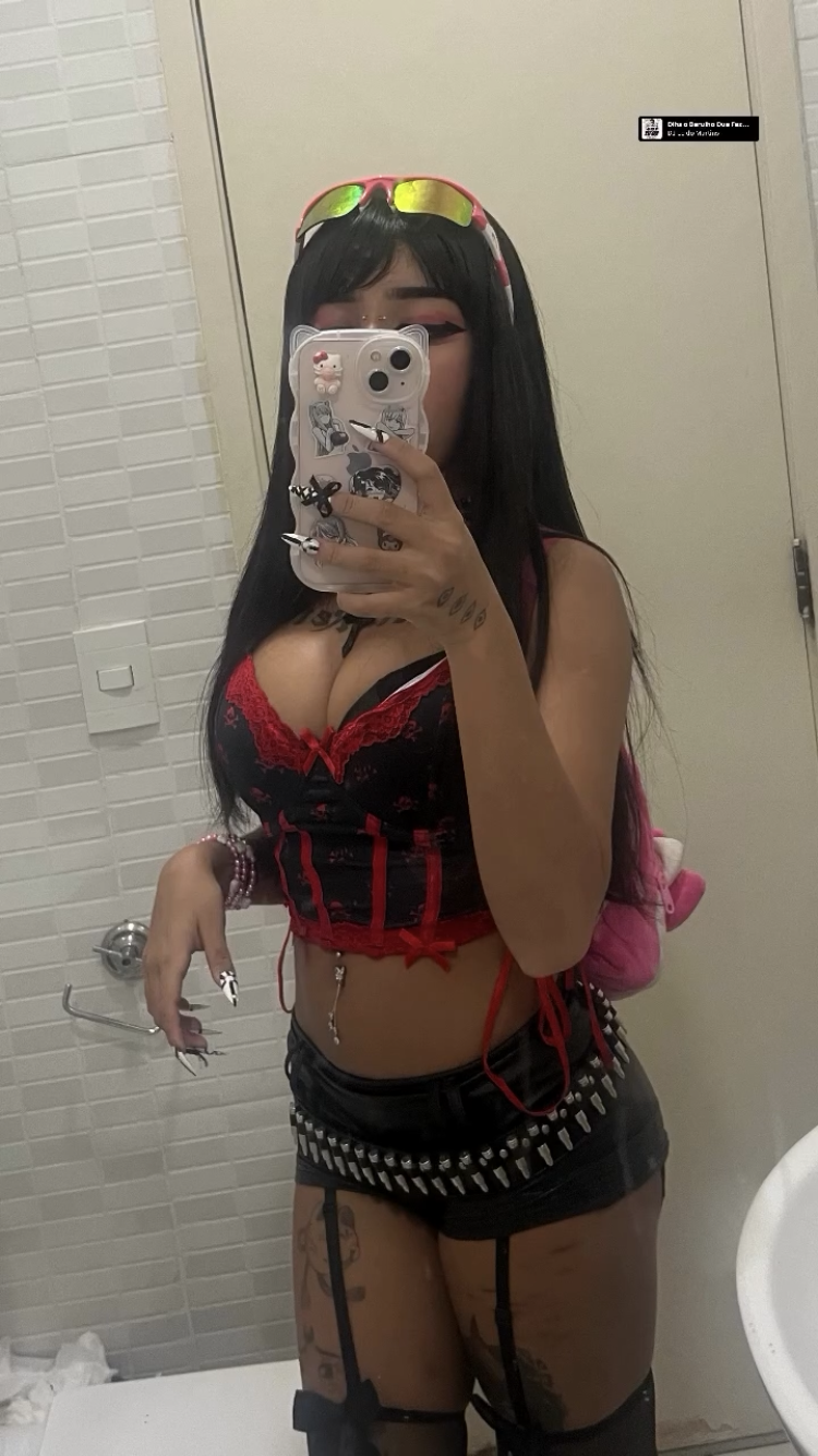 Ninfetinha bem novinha fudendo
