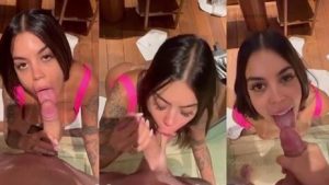 Jaiane Limma pagando um boquete pro macho no banho