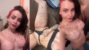 Xehli G novinha safada pelada mostrou as tetinhas